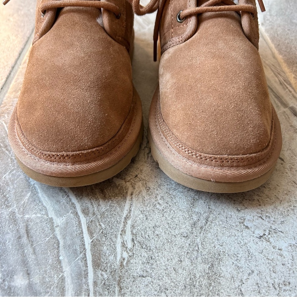 NWOT Women’s UGG Neumel Chukka Lace Up Ankle Boots in Chestnut, Size 7 - Picture 5 of 12